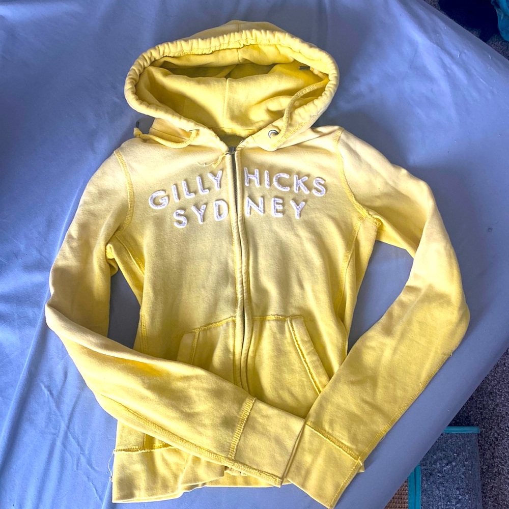 Gilly Hicks sweatshirt. Yellow